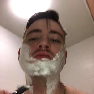 Meet your Posher, Ethan